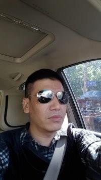 避风港弯的头像