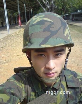 首屈一指的头像