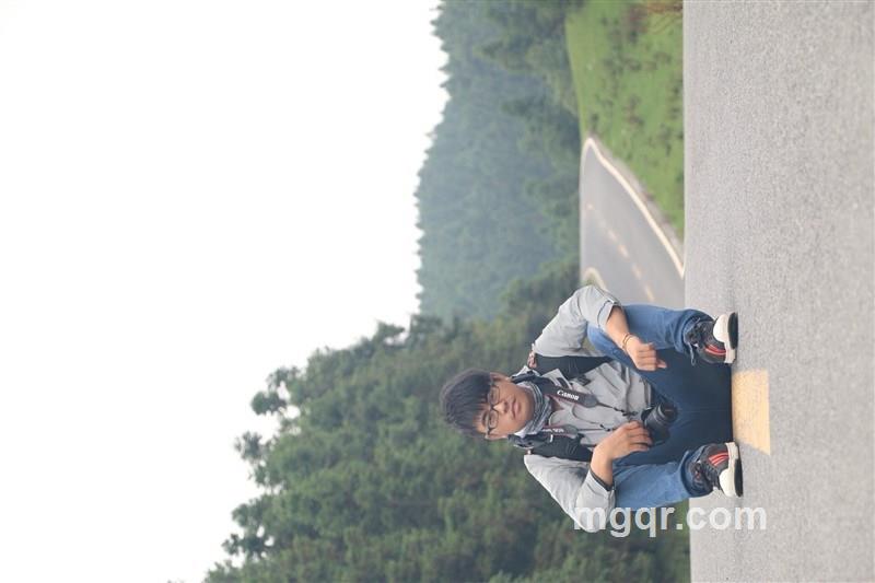 忧郁的晴天的头像