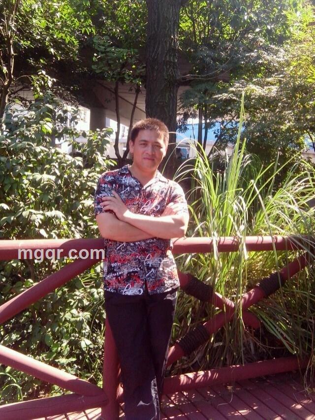 雨夜冷清的头像