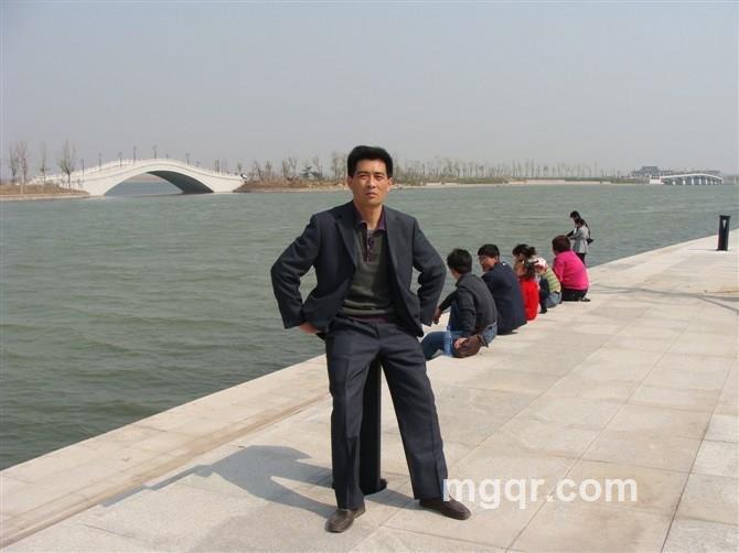 qd开心就好的头像