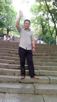 苦恼森林的头像