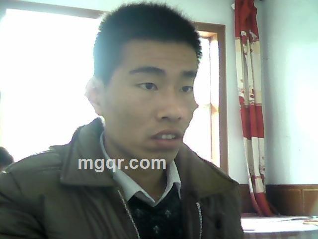 黑街小巷少年在的头像