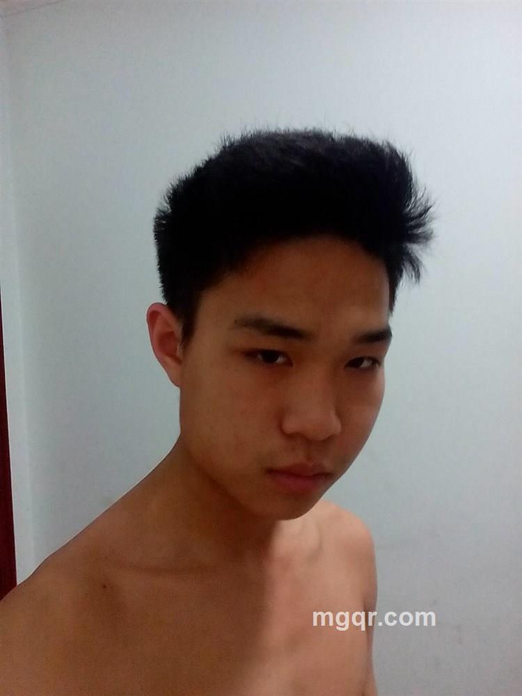 寂寞男孩的头像