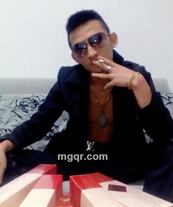 动我女人者“死 ”的头像