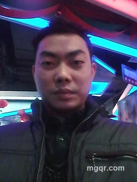 默默的夜的头像