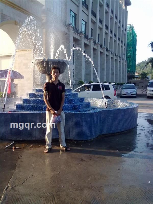 一起来寻找快乐的头像