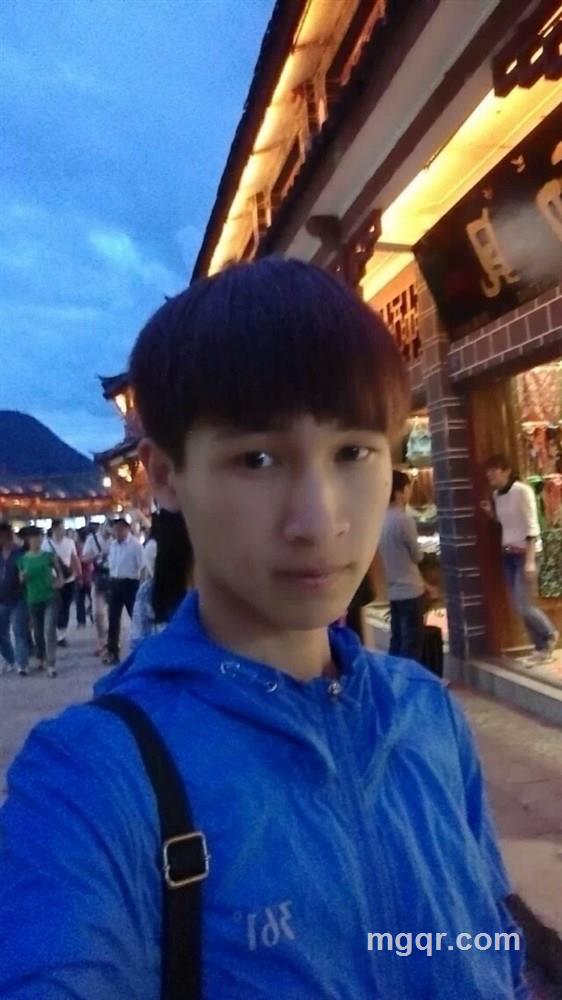 谁来陪。。的头像