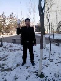 猛男，，，的头像