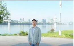 泉水汩汩的头像