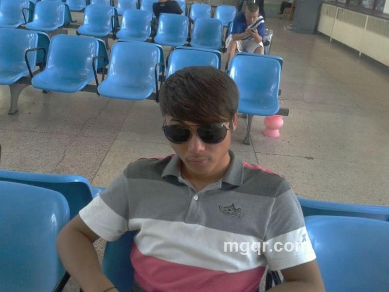 成熟的魅力的头像