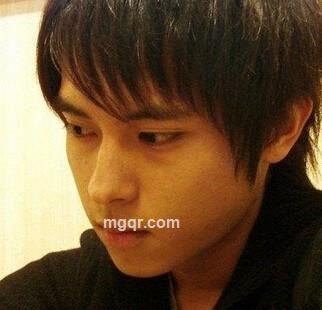 天台上行的头像