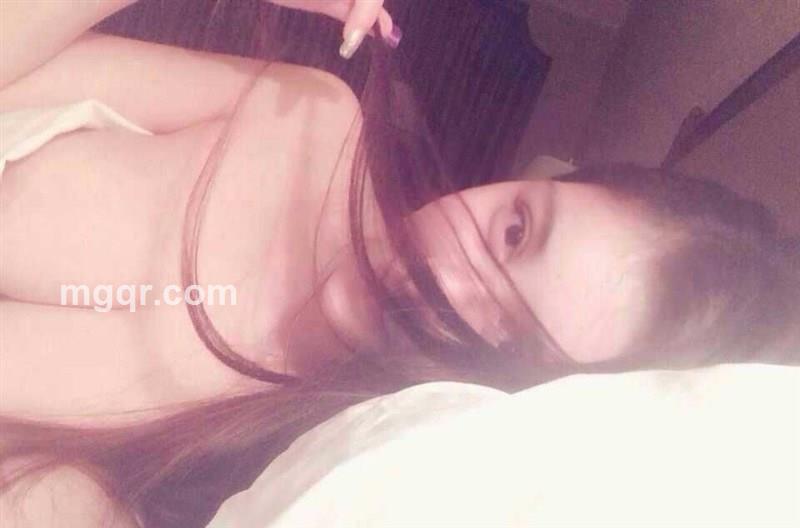 彤彤很寂寞的头像