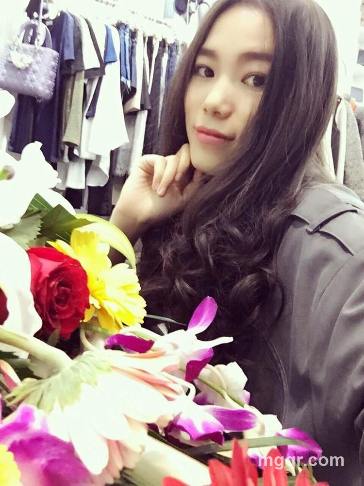 情自阑珊1986的头像