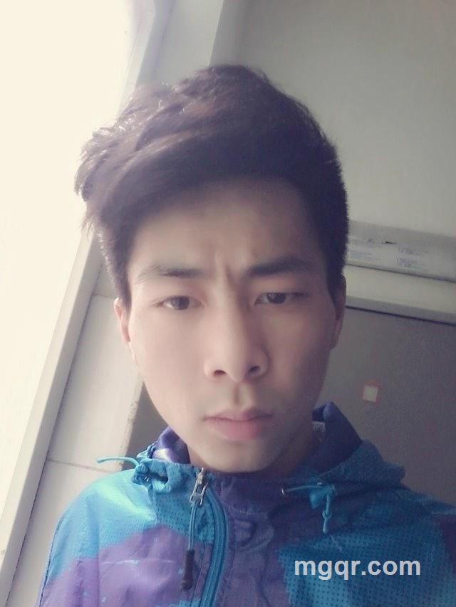 你是温暖逆光而来的头像