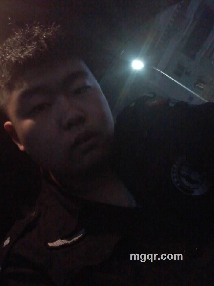 胡胡胡胡的头像