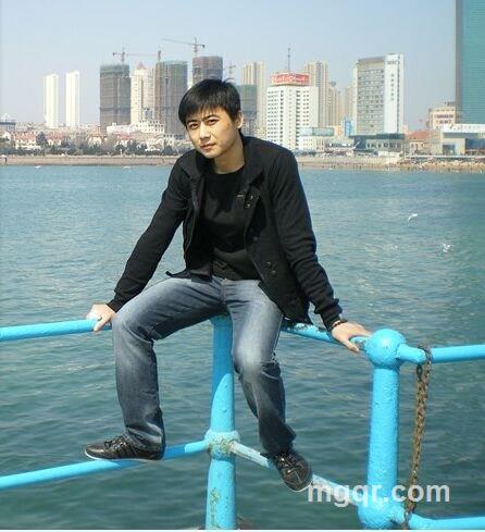 雪花依旧的头像