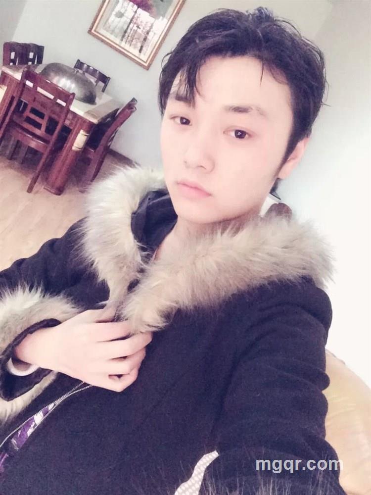 中二闪闪的头像