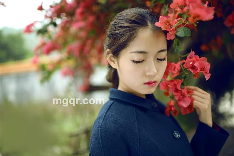 ジ烟雨霓裳ベ的头像