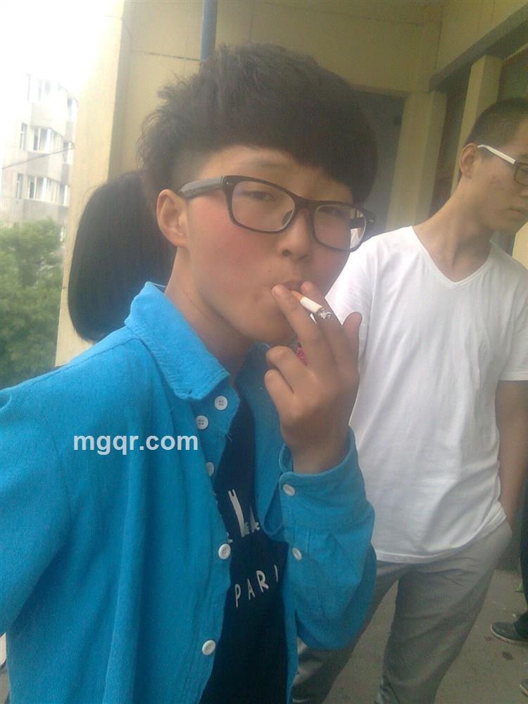 我要找知的头像