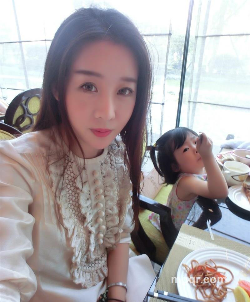 半梦半醒redlips的头像