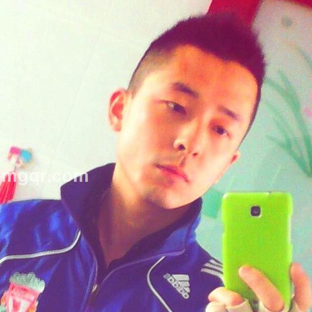 孤单的米兰的头像