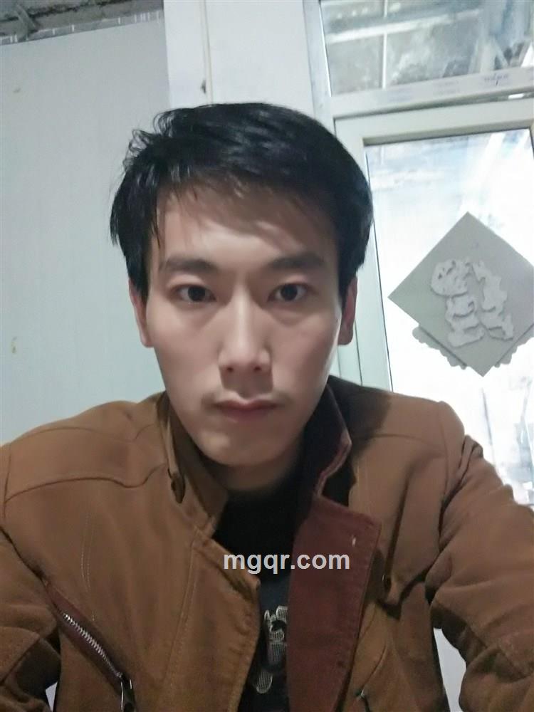 一个孤单的男人的头像