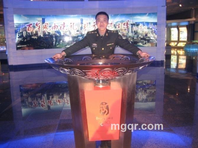 不会 游泳 的鱼的头像