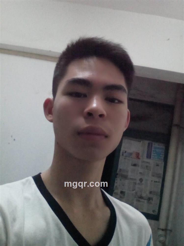 只是才孤独的头像