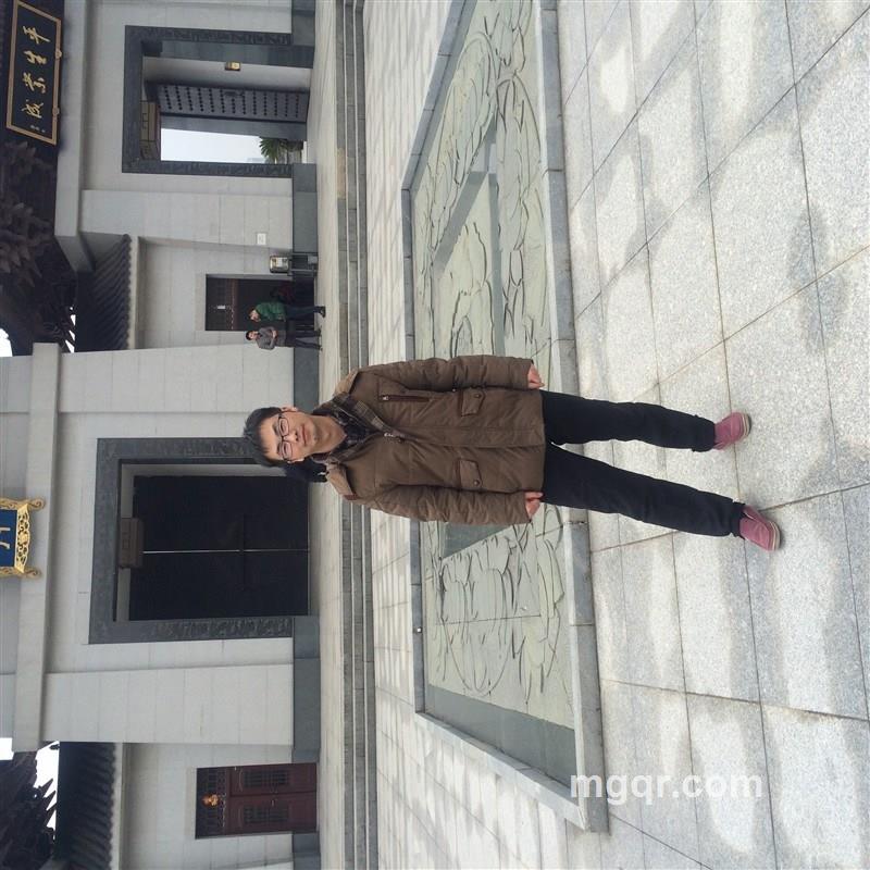 夜风奔跑的头像