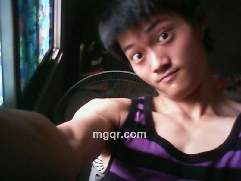 找个女的被爱的头像