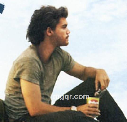 倒飞的鱼的头像