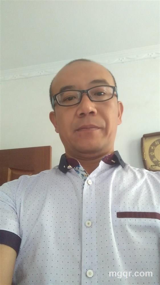 爱死在明天的头像