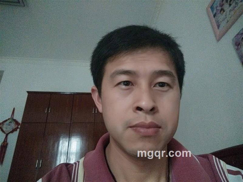 情有独钟丫的头像