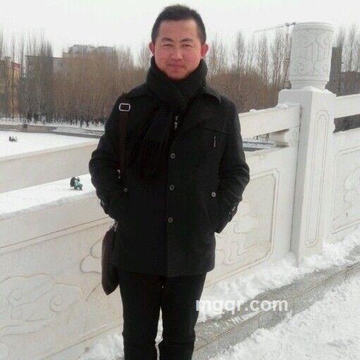 那**的深情的头像