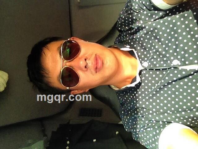 夜幕下的寂寞的头像