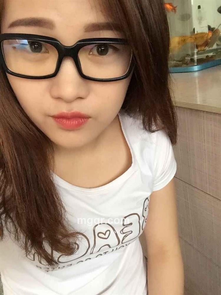 有 缘 自 相 见的头像