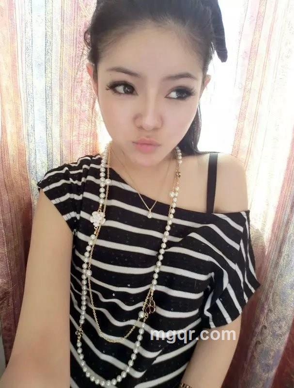 那一眼的风情的头像