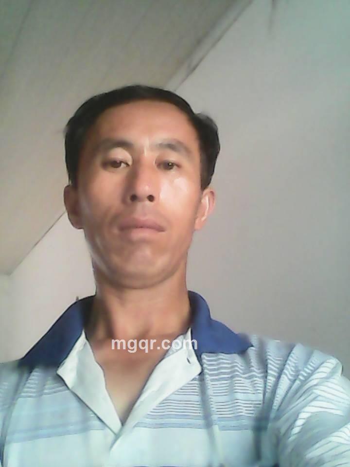 灵龙帅哥的头像