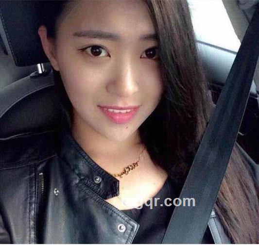 轻纱挽妆的头像