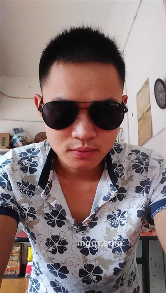 人生苦短的头像