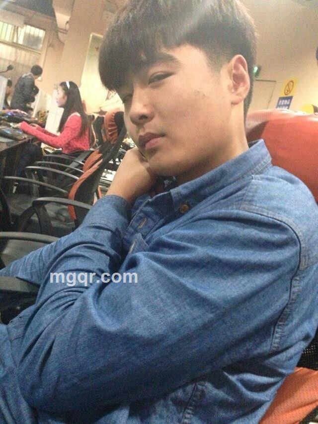 热情的小胡的头像