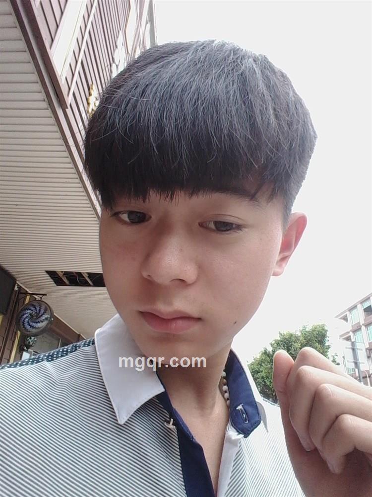 纯情小处男。的头像