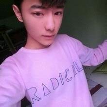 没那么多庸俗的头像