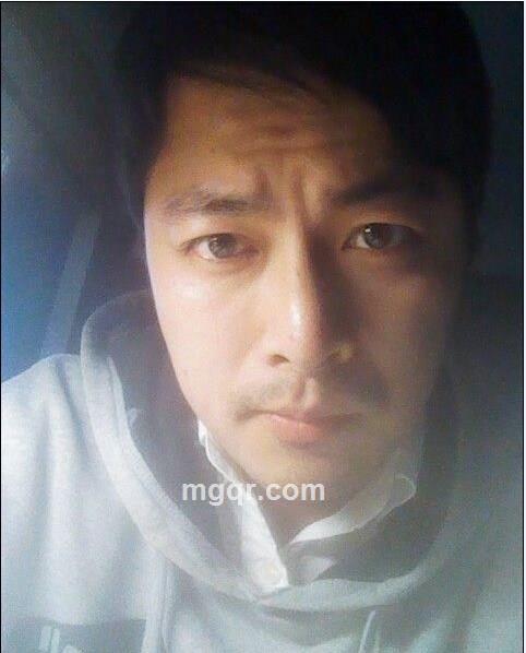 飞翔三十三的头像