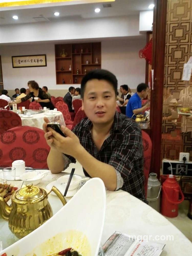风吹裤裆鸡鸡凉的头像