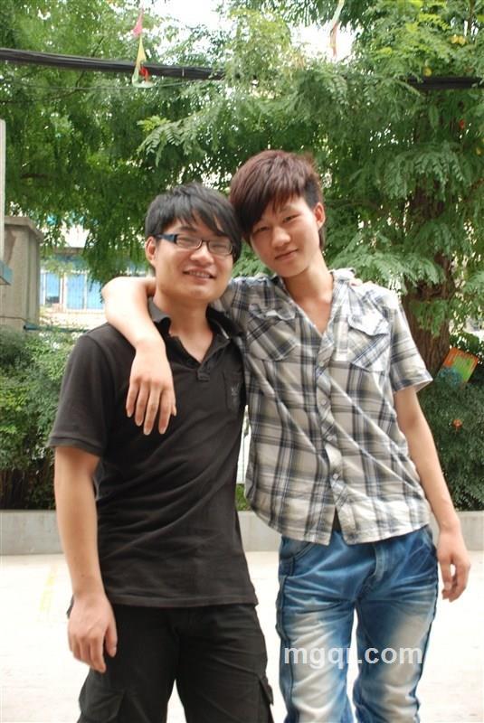 坑爹三炮炮的头像