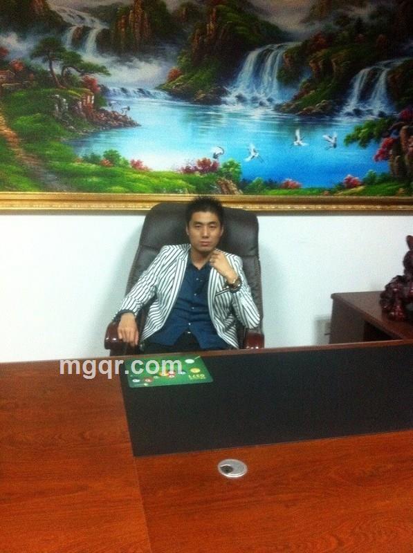 夜色华尔兹的头像