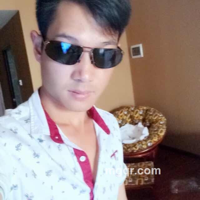 寂寞男孩的头像