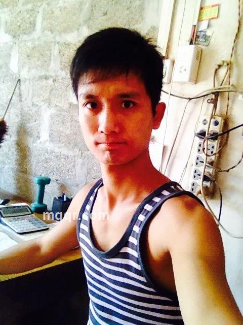 雨中漫步的头像